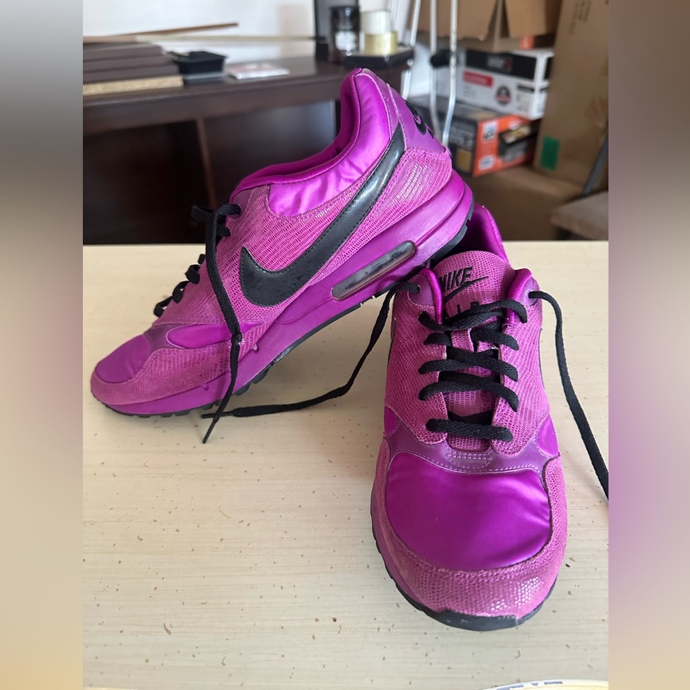Nike air Zenyth, size 9.5, worn once